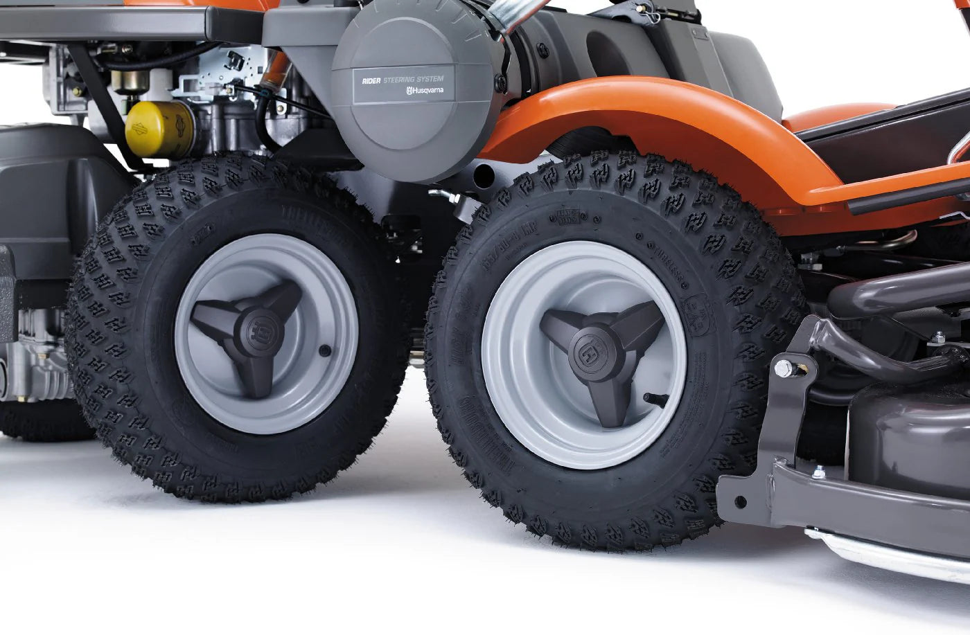 Husqvarna Profi-Frontmäher R 320X AWD