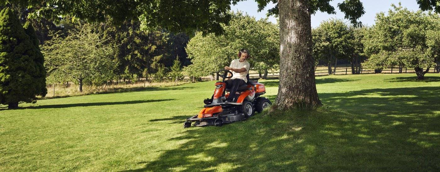 Husqvarna Rasentraktor Rider R 316TsX AWD