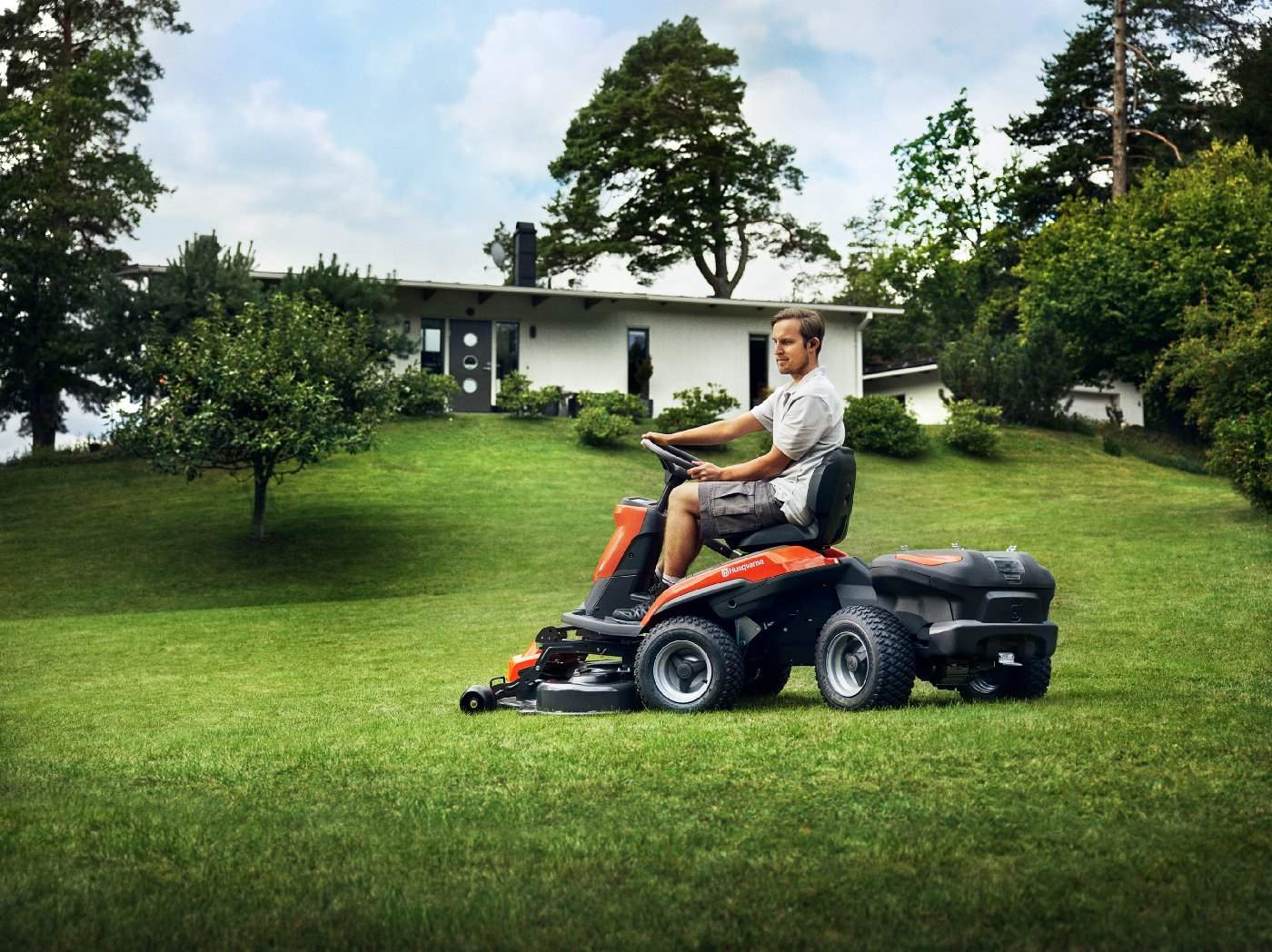 Husqvarna Akku-Frontmäher Rider 200iX