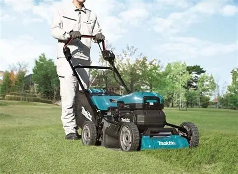 Makita Rasenmäher LM001CZ 53 cm