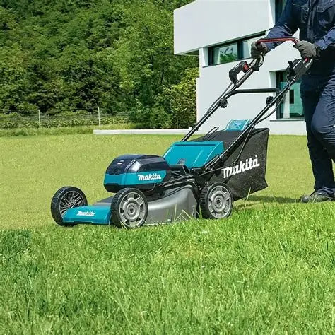Makita Rasenmäher LM002GT204 53 cm