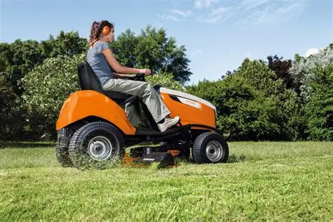 STIHL Aufsitzmäher RT 4112 SZ Rasentraktor 110 cm