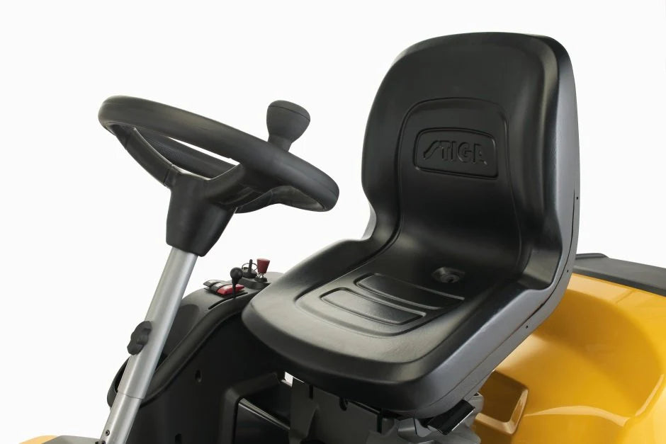 Stiga Frontmäher Park 700 W