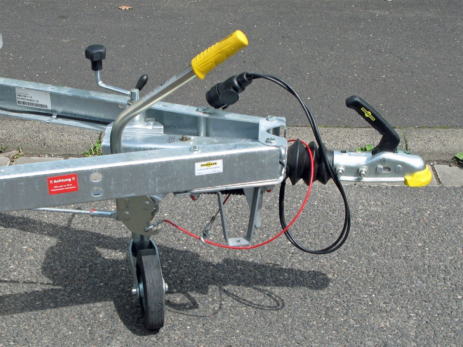 Humbaur Kastenanhänger HA132513 KV 100 km/h